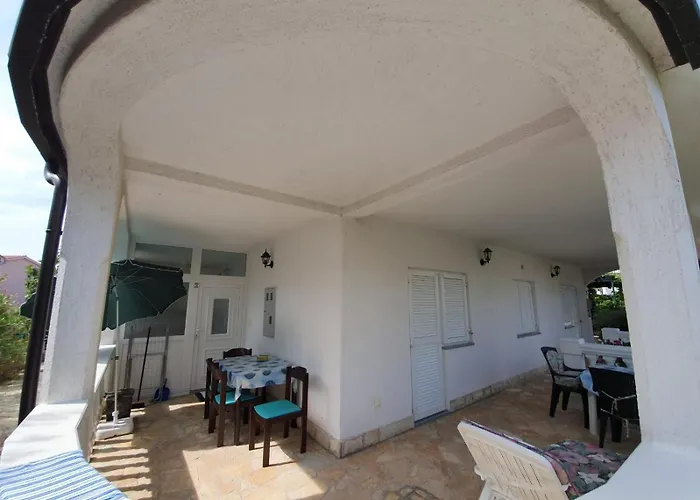 Ruza - Krk Apartment *